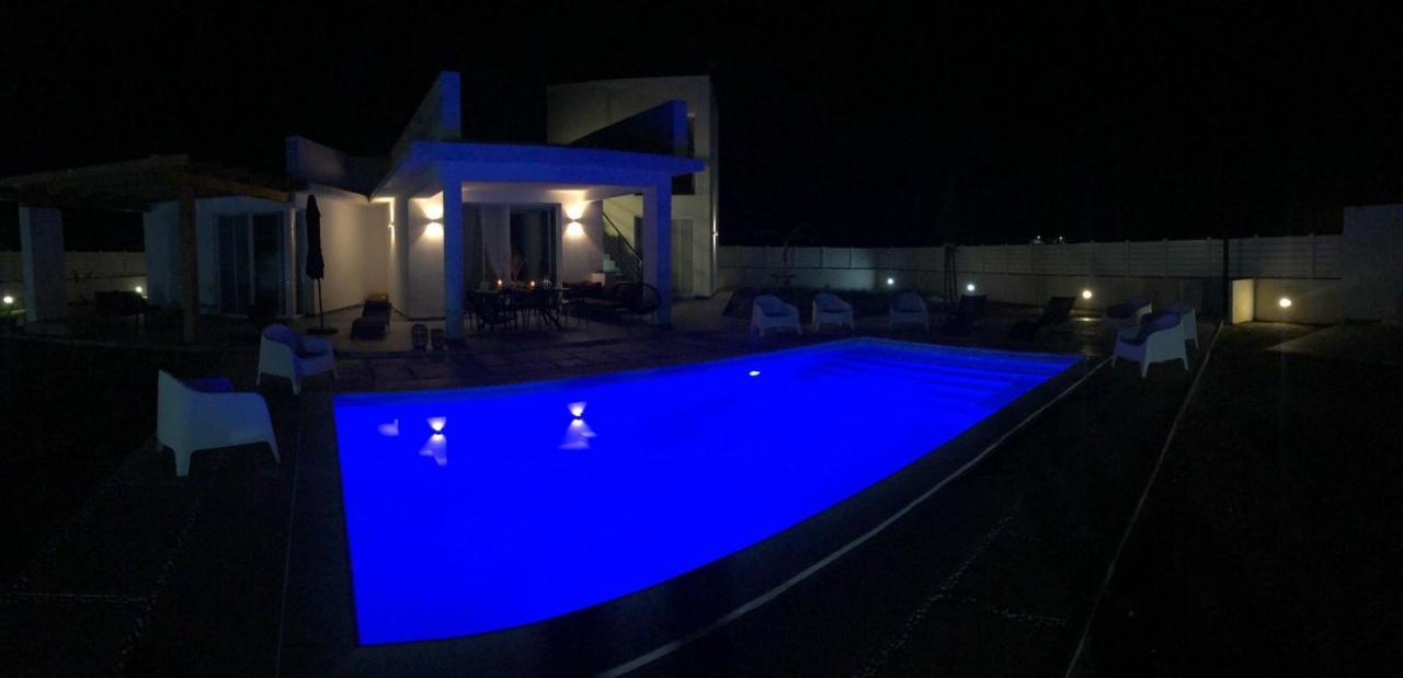 Vila La Perla Bianca Porto Palo Exteriér fotografie
